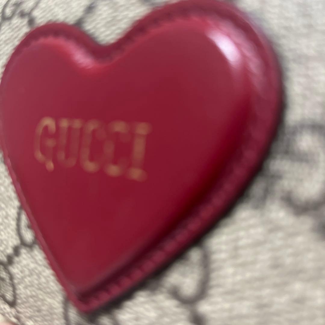 GUCCI ハート型 二つ折り財布　即日発送