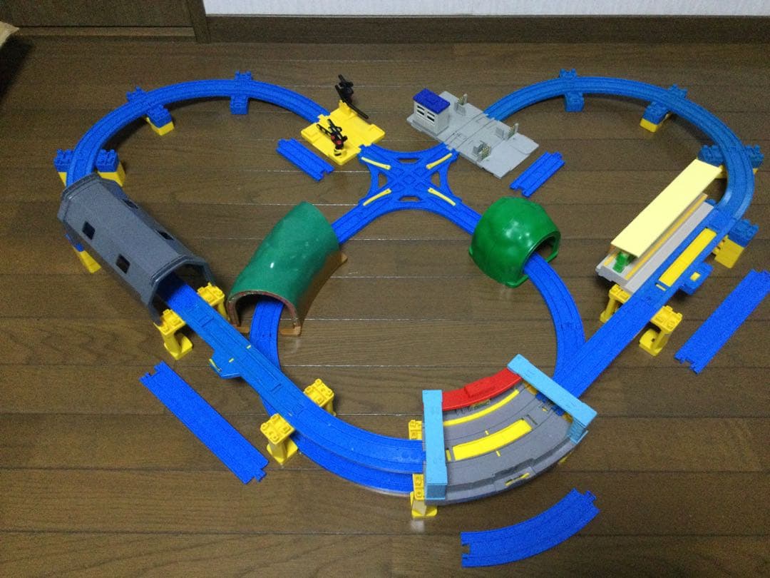 プラレール線路　幸せのプラレール☆ハート♡ レア情景多数