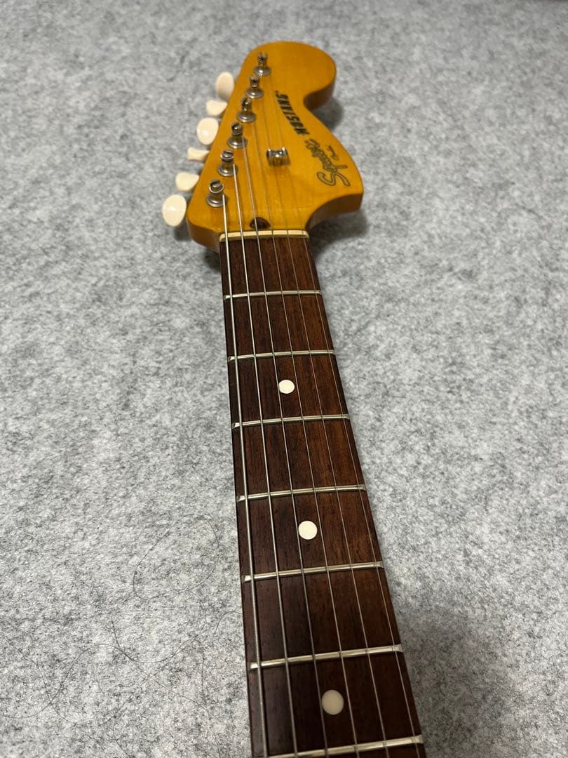 Squier Classic Vibe FSR ムスタング フェスタレッド