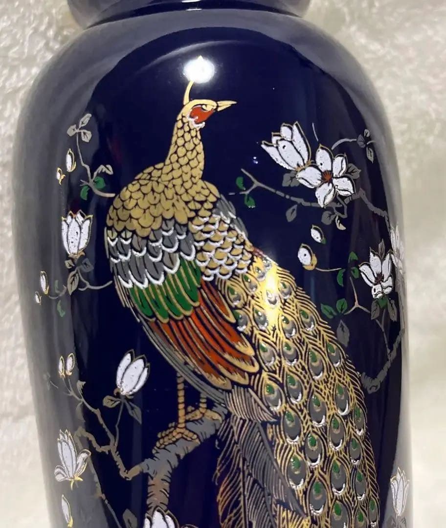 【金彩　花瓶】《キジ、木蓮 図柄》（高さ 約24センチ）