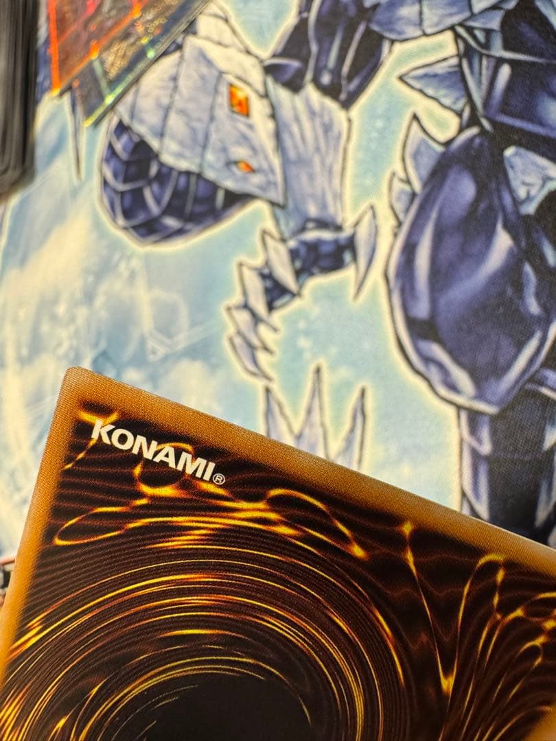 遊戯王　仮面魔獣　マスクドヘルレイザー　レリーフ　アルティメット