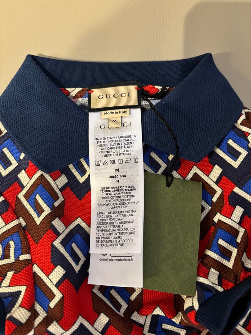 グッチ　GUCCI　犬用ウェア　Mサイズ　新品未使用　G レッド　ブルー