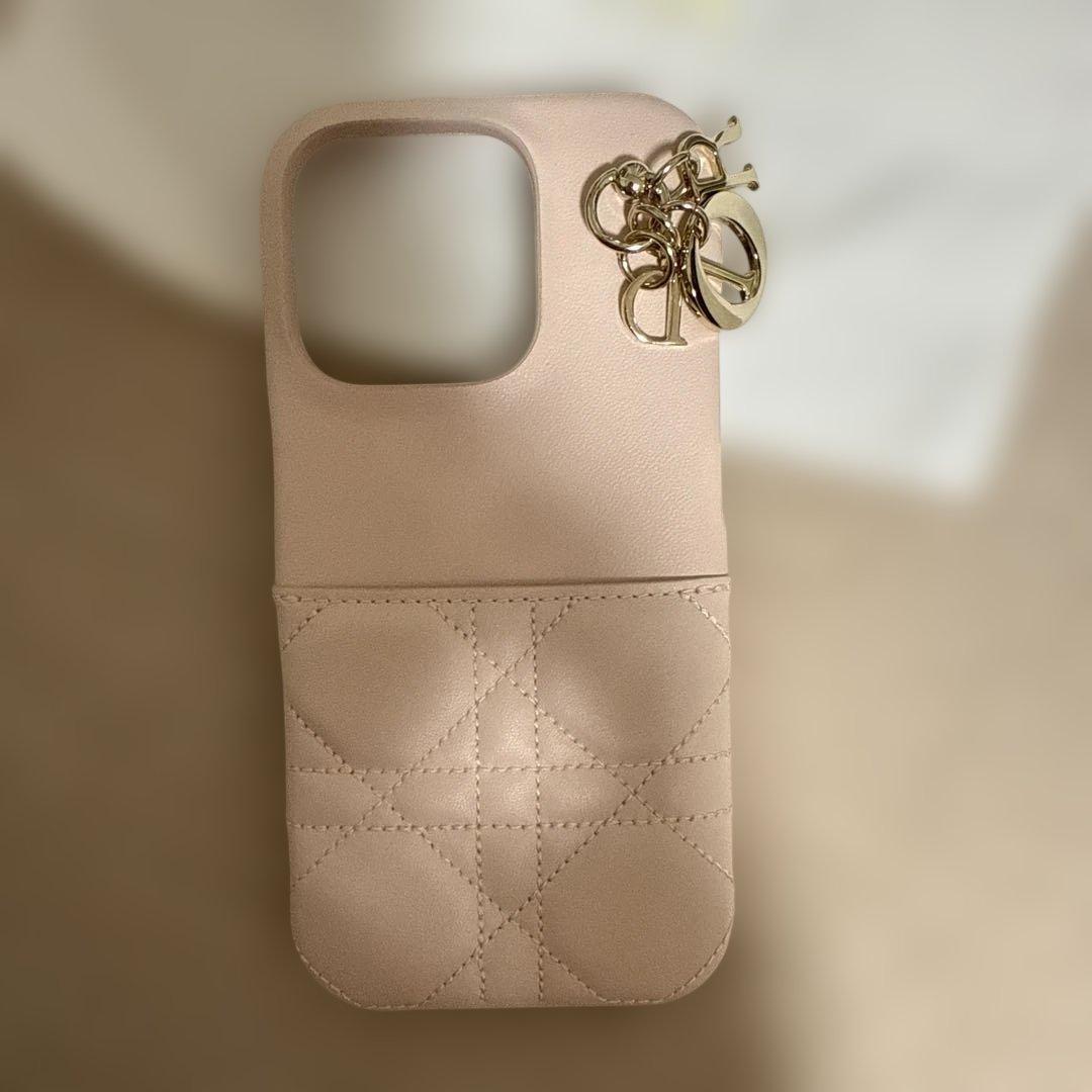 新品未使用 Dior ピンクレザー iPhone16proケース
