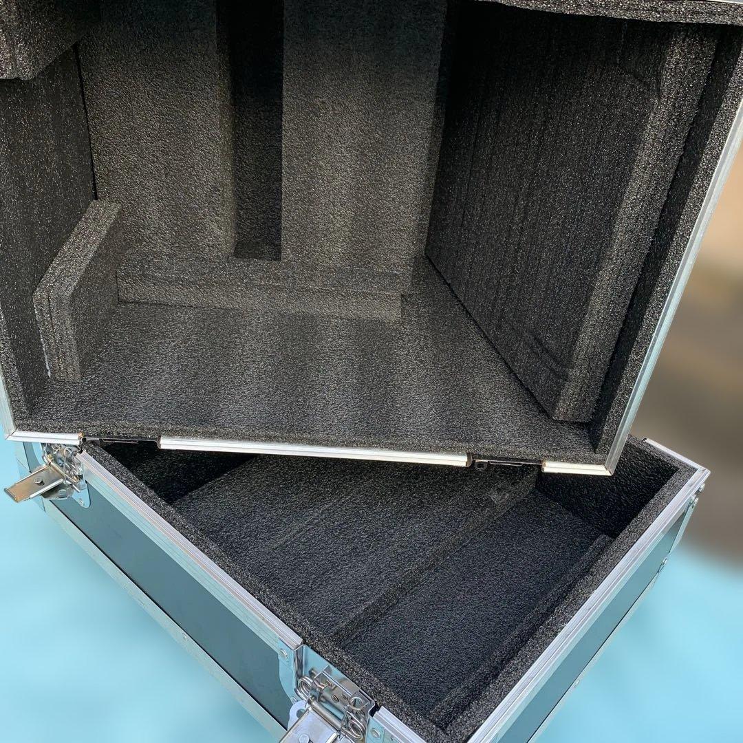 大型 ラックケース ② 車輪付きBLACK BOX 箱