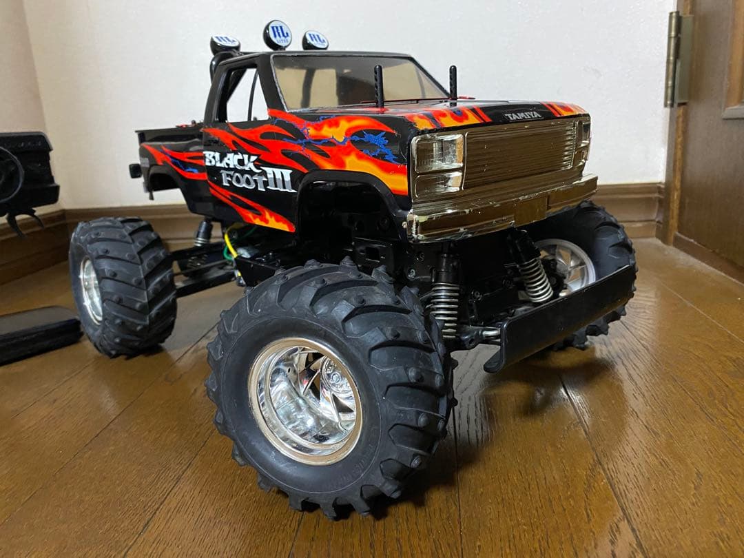 タミヤ　ブラックフットⅢ ファインスペック 2.4G メカ付　モンスタートラック