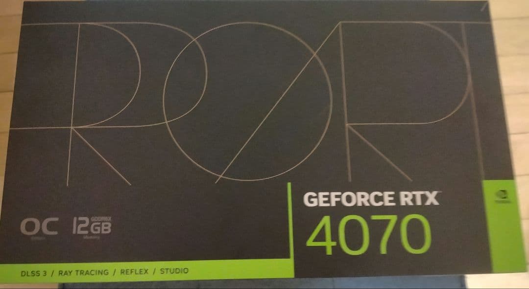 タ*吉様 GeForce RTX 4070 OC 12GB　asus proar