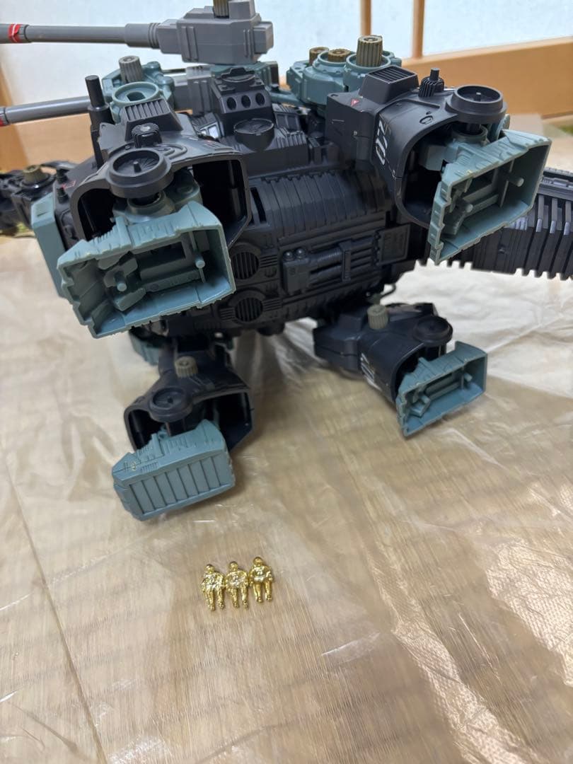 ゾイド　ウルトラザウルス　昭和　初代（ジャンク品）