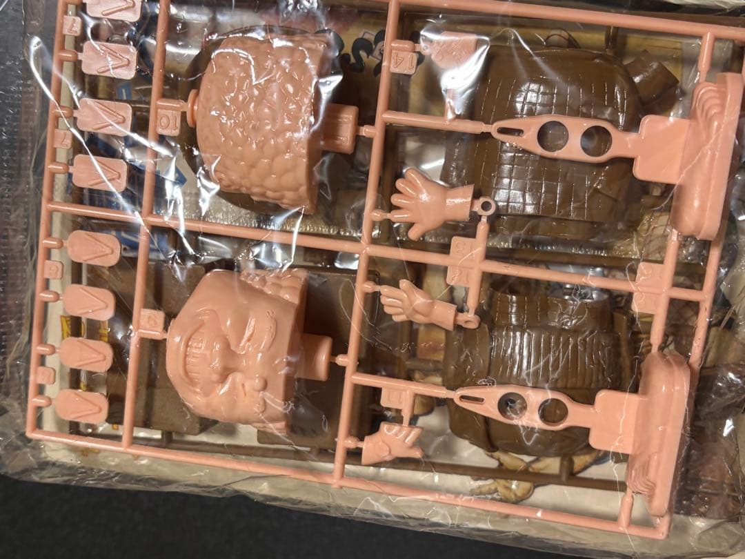 未組立 バンダイ プラモデル 寅さん 男はつらいよ ゼンマイ バンザイ