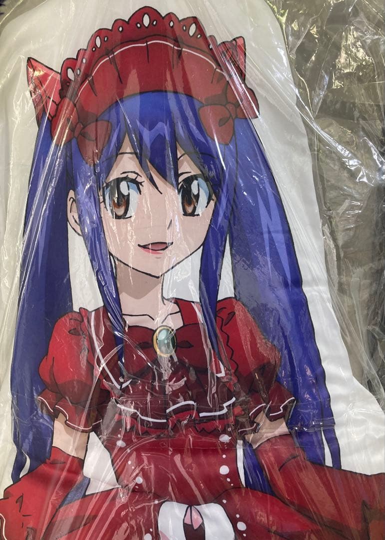 Fairytail abemaくじ　ほぼ等身大ダイカットクッション　ウェンディ