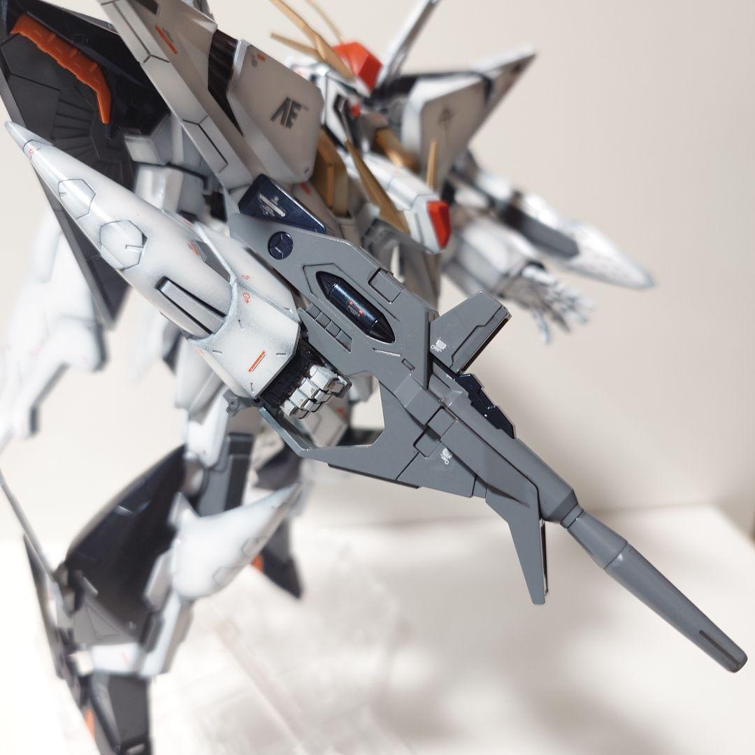 塗装済完成品　クスィーガンダムHGUC　おまけ台座