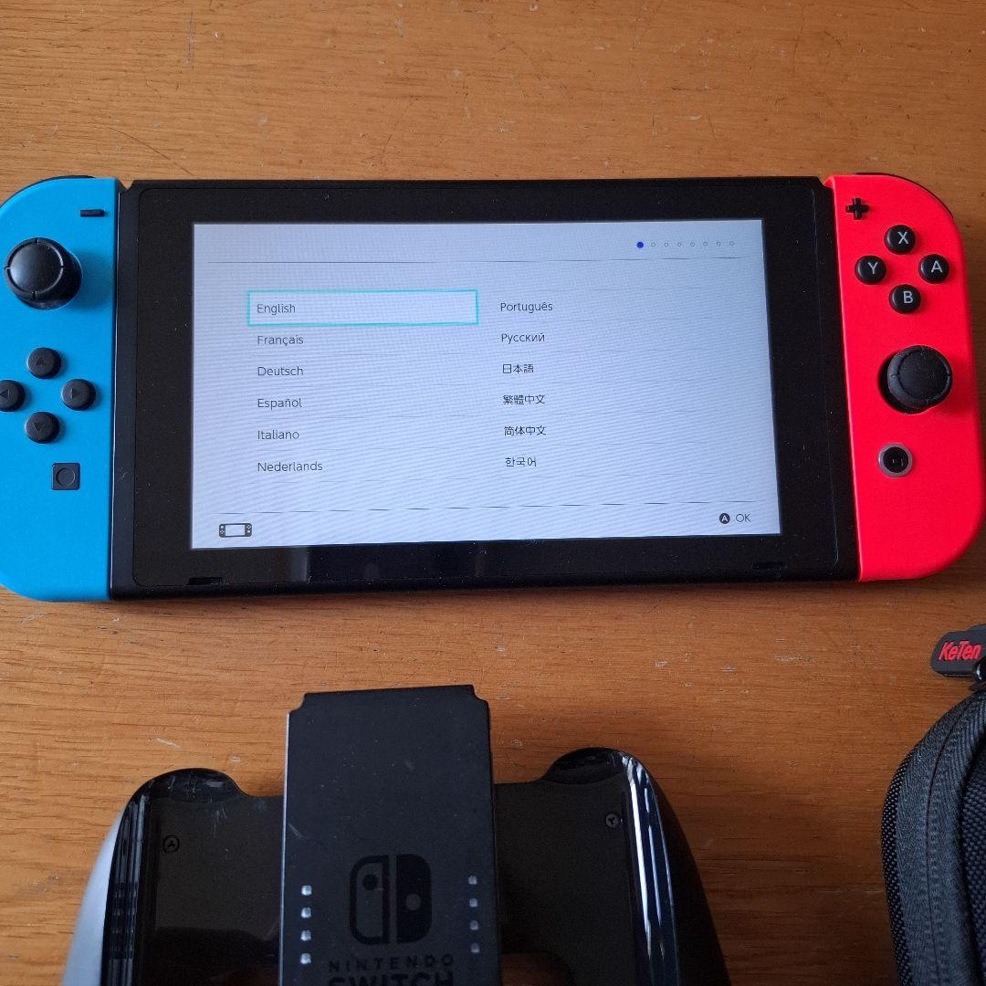 NintendoSwitch 本体のみ　充電器なし
