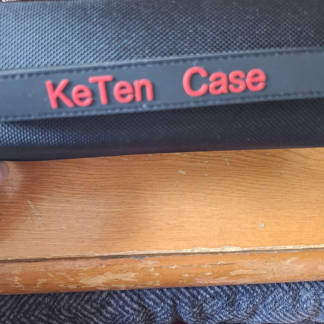 NintendoSwitch 本体のみ　充電器なし