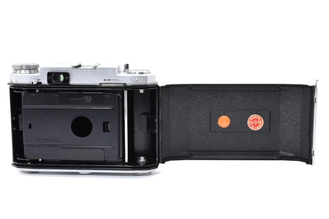 マミヤ　Mamiya-6 IV + Zuiko 3.5mm F7.5