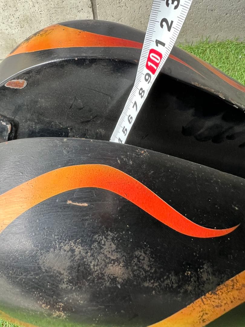 ピーナッツタンク(値下げ不可です)