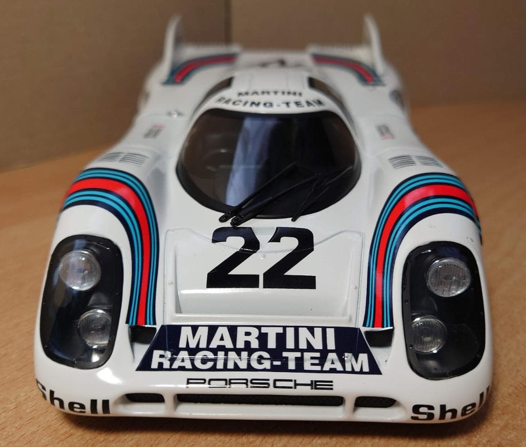 1/18 ポルシェ917K 1971 ル・マン優勝 #22 ノレブ製ミニカー