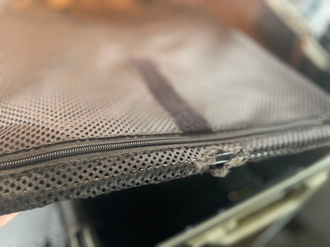 【希少】リモワ トパーズ 2輪 32L シャンパンゴールド　機内持ち込み