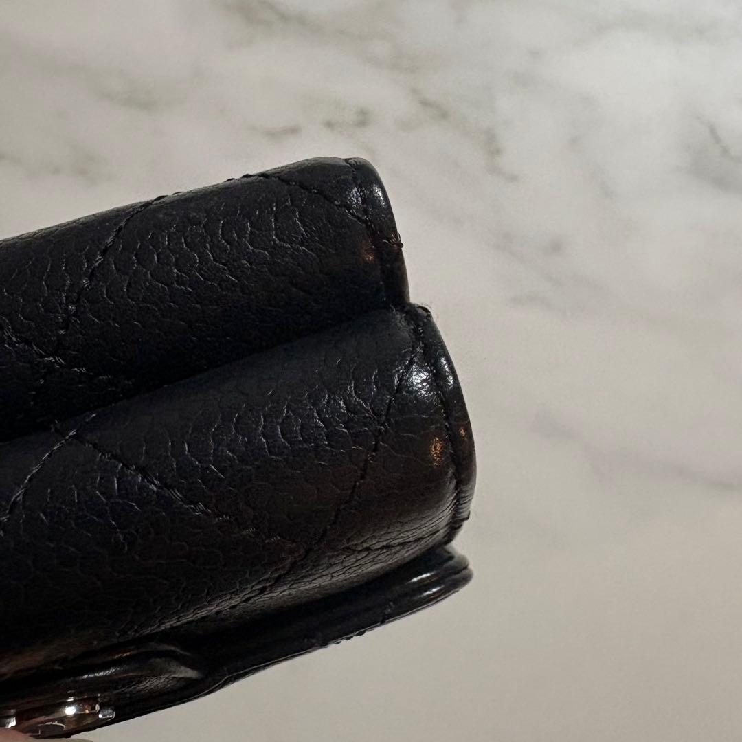 美品 希少 CHANEL キャビアスキン 両開きシャネルマーク金具 三つ折り財布