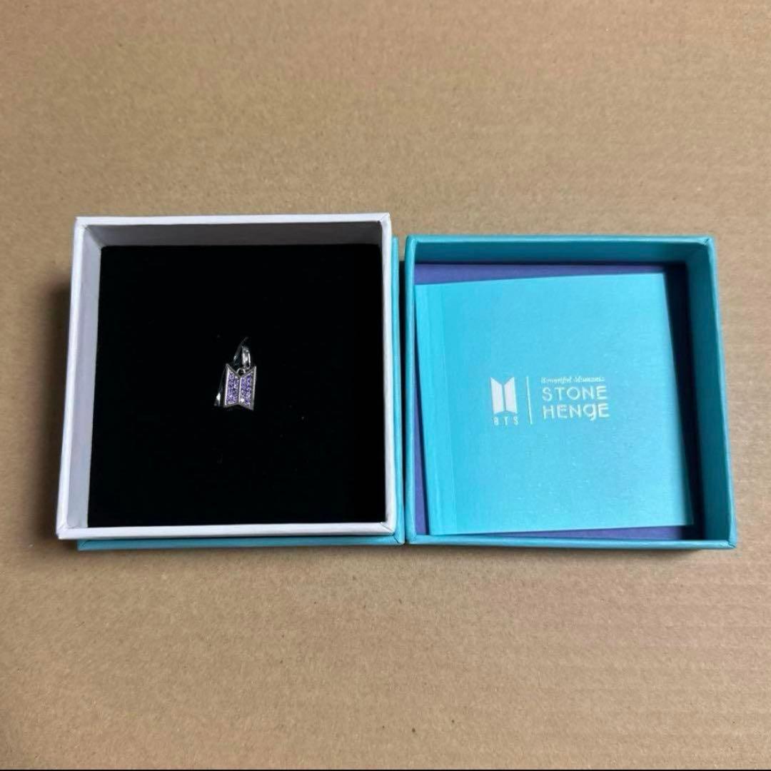 BTS×STONEHENgE　ストーンヘンジ　チャーム　ロゴcharm