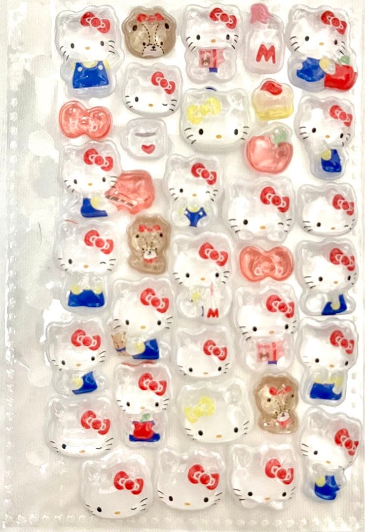 【完成品】ボンボンドロップ　うるちゅるベビー　サンリオ　しずくちゃん　シール帳