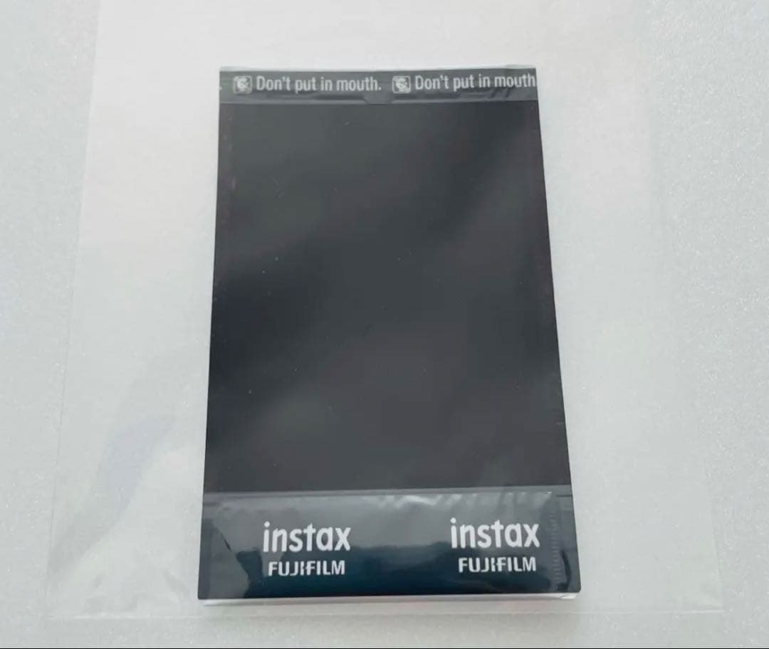 雪平莉左 直筆サイン入りチェキ 月刊少年チャンピオン当選品