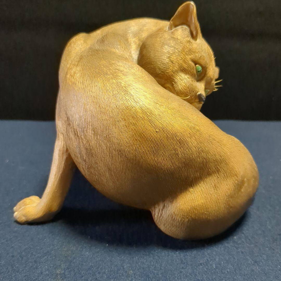 猫　毛づくろい