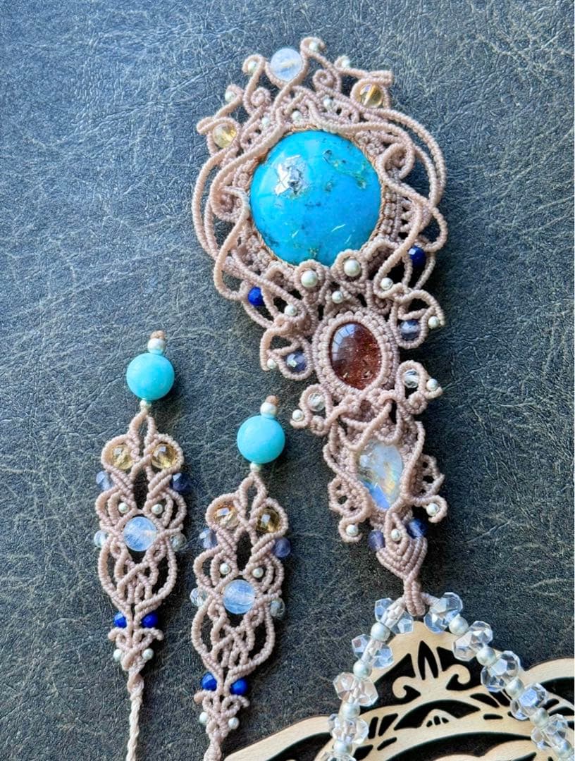専用☆ペルシアンターコイズ＆サンストーン＆ムーンストーンのマクラメ編みネックレス