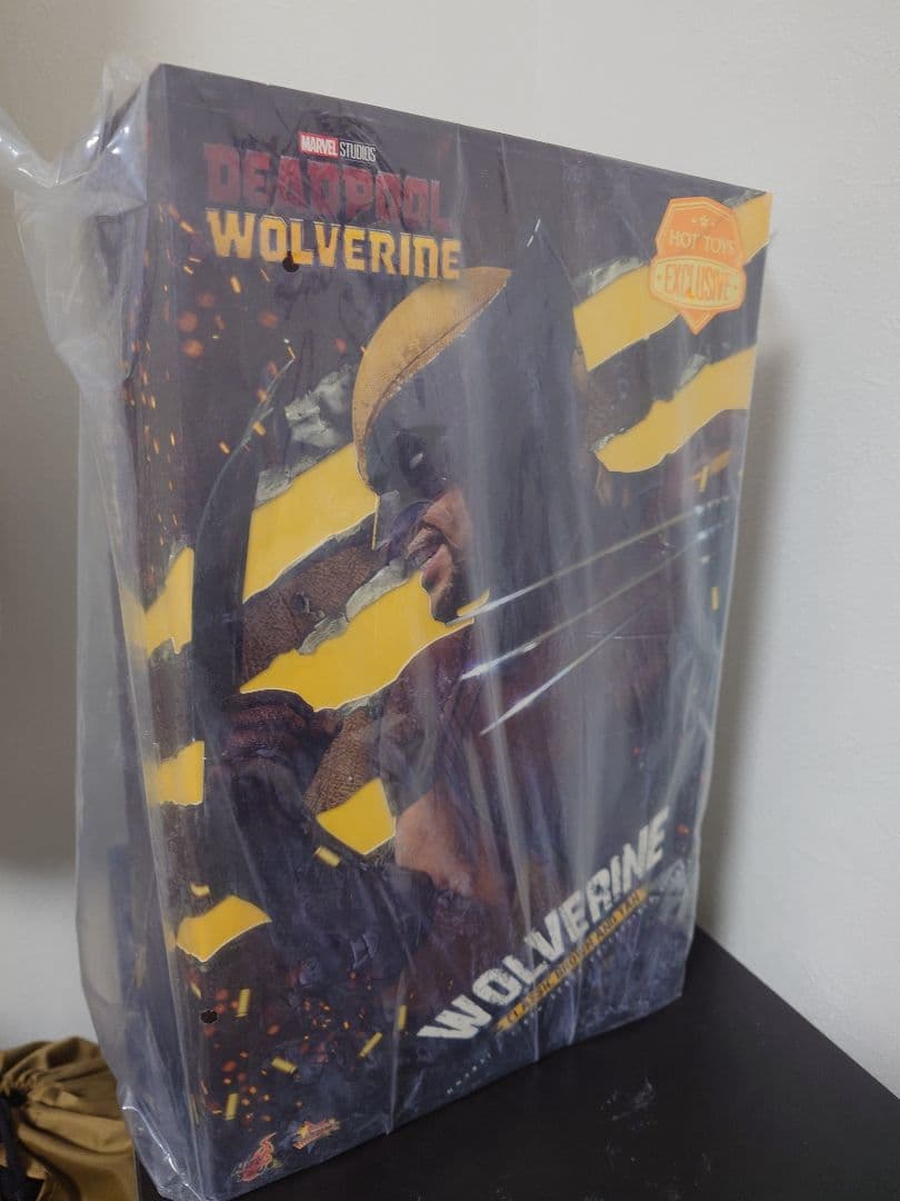 ホットトイズ 1/6 ウルヴァリン(ブラウン版)未開封