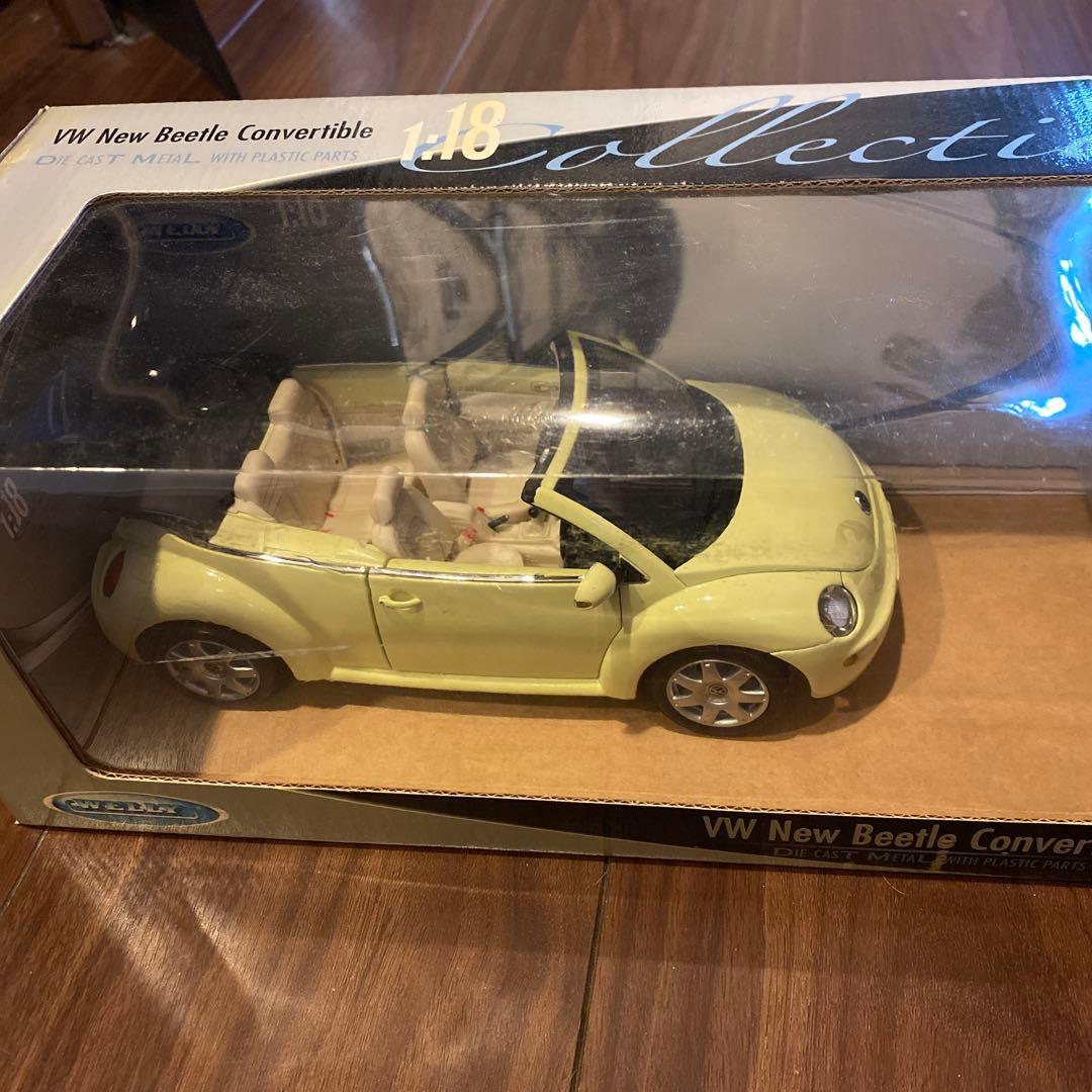 ミニカー VW New Beetle Convertible 1:18