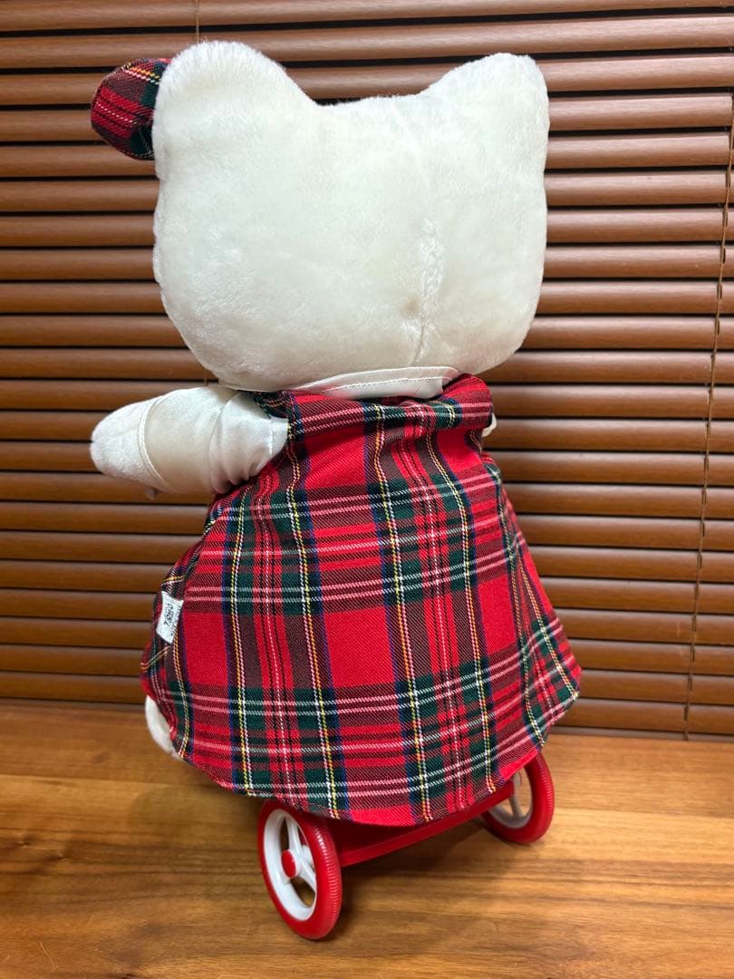 新品☆廃業した玩具店に飾ってあった ☆ハローキティメロディさんりんしゃ◎動作OK