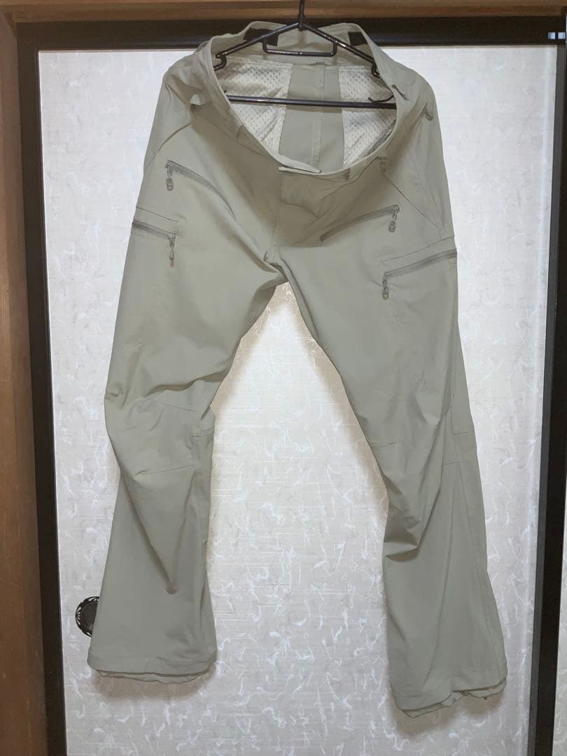 Beyond Clothing ソフトシェルカーゴパンツジッパーポケット付き