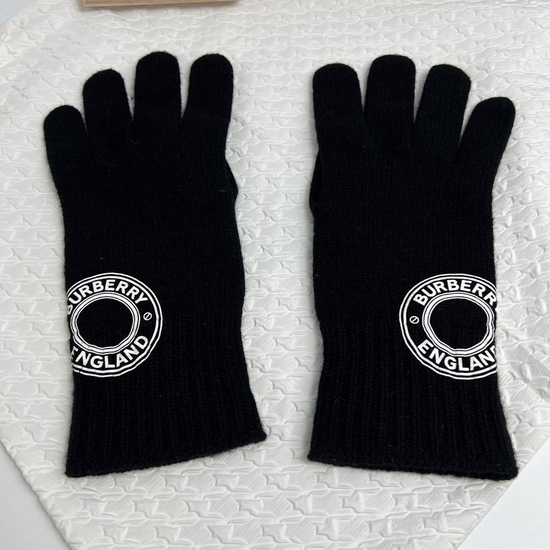 ✨極美品✨BURBERRYバーバリー　手袋　ウール　M/Lサイズ