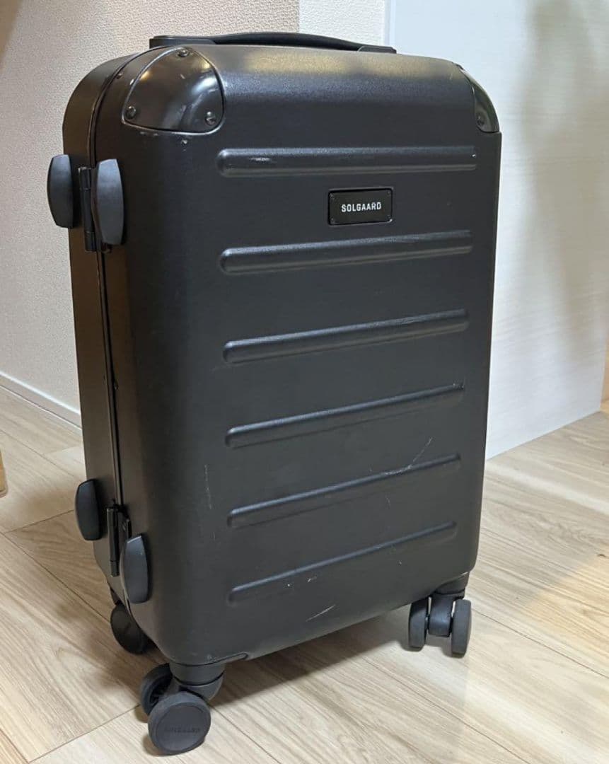SOLGAARD Carry-on Closet 機内持込39L ブラック