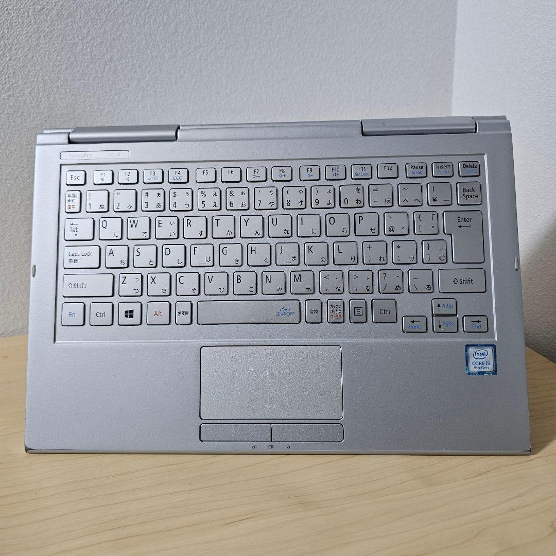 NEC VG4／ 800グラム台・超軽量／タッチパネル