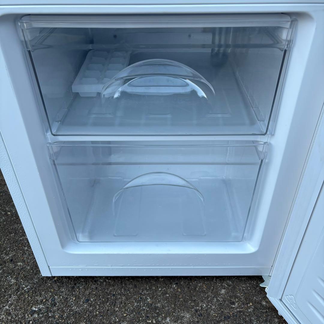 【引取りのみ】ニトリ　冷蔵庫106L 2021年製