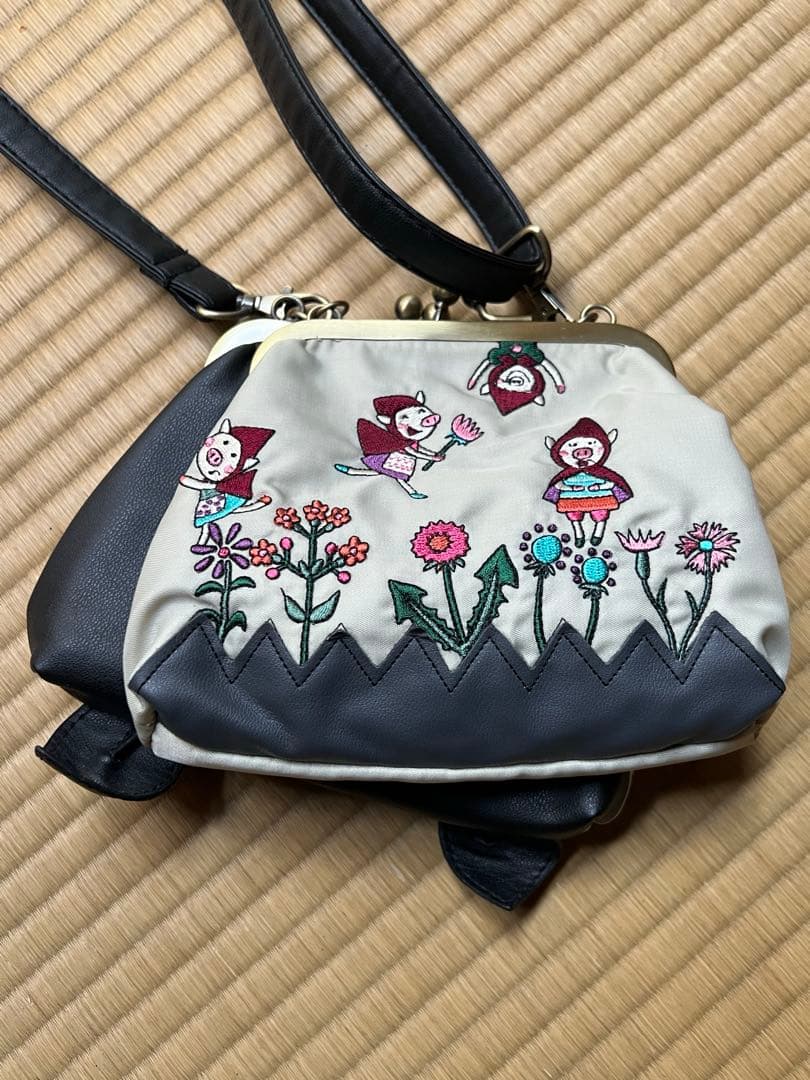 アルベロベロ 赤ずきん　ポシェット