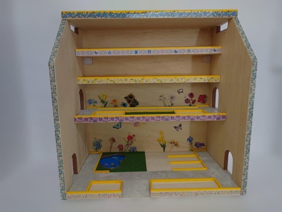 トミカ木製手作り駐車場（スモ－ルイエロ－）SY04