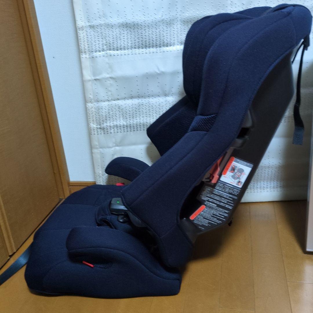 コンビ ジュニアシート ジョイトリップエアスルーGH Combi