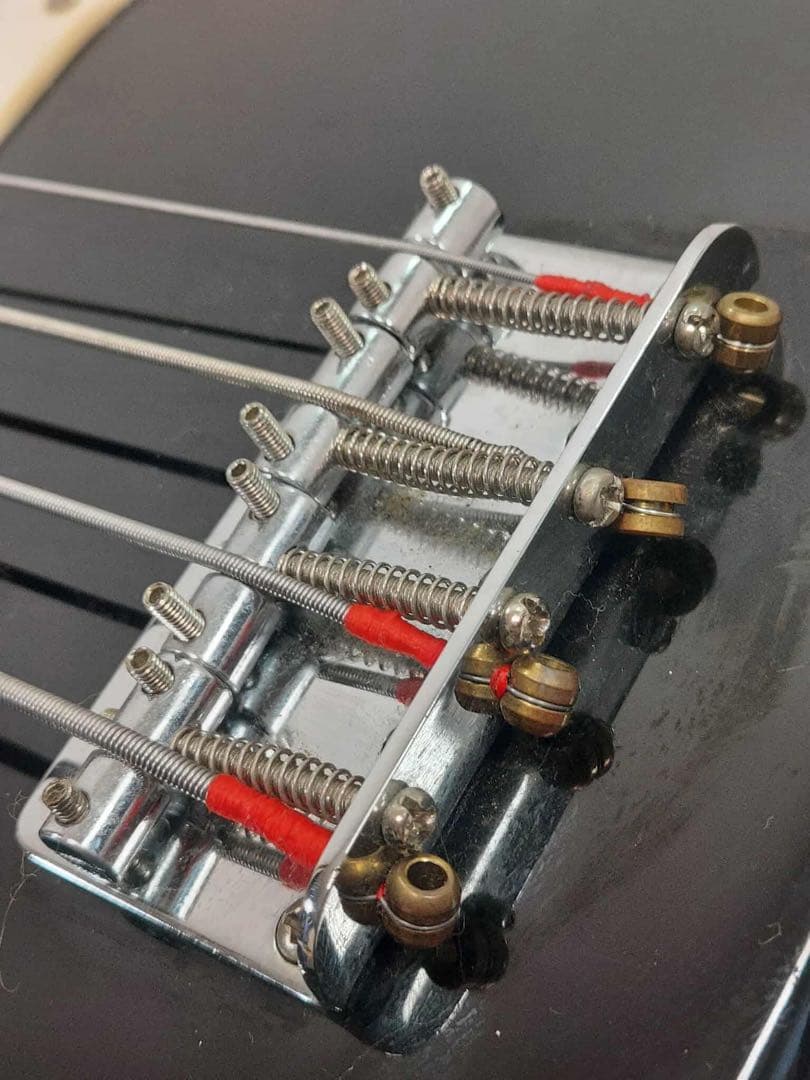 Legend エレキベース