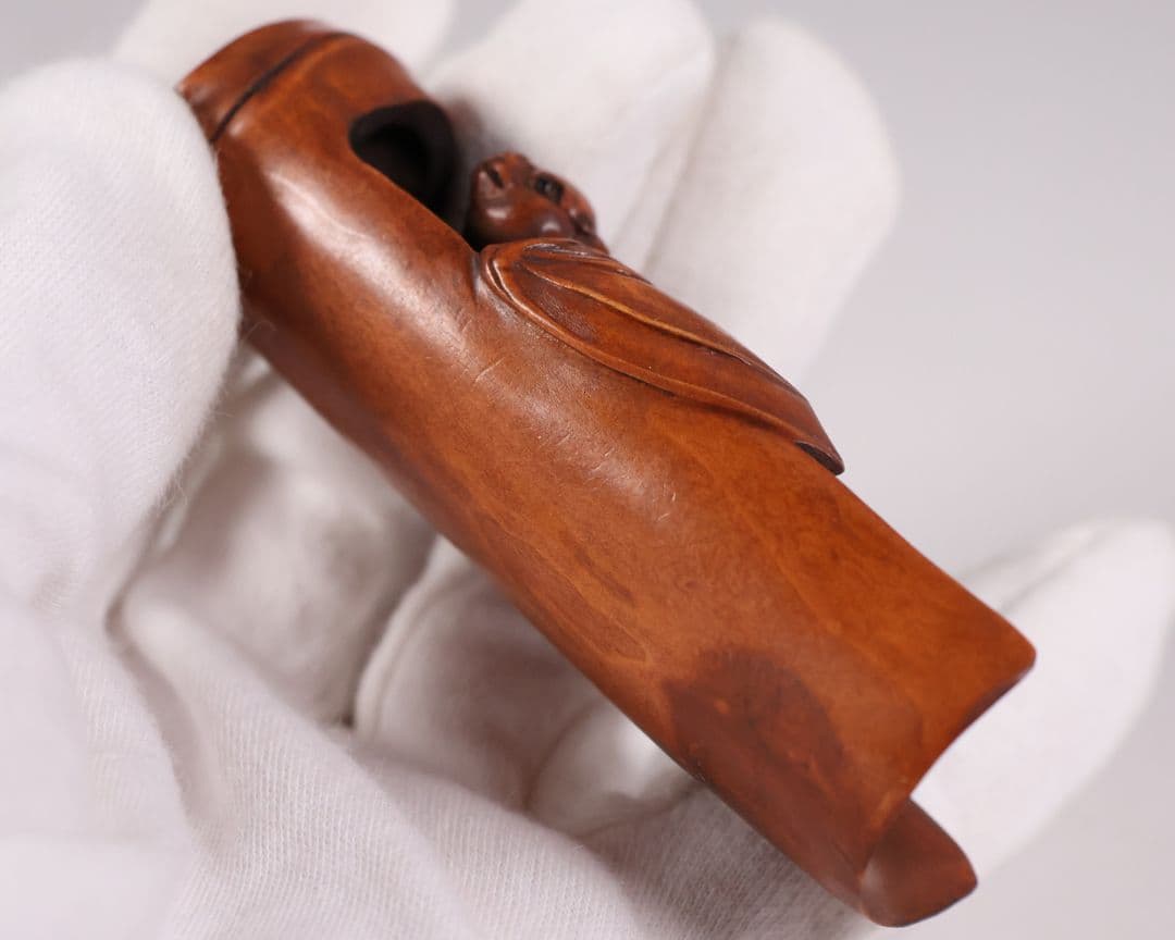 木製 提物 根付 玉松(銘) 茶合形 蝙蝠 彫刻 木彫り【MA926】