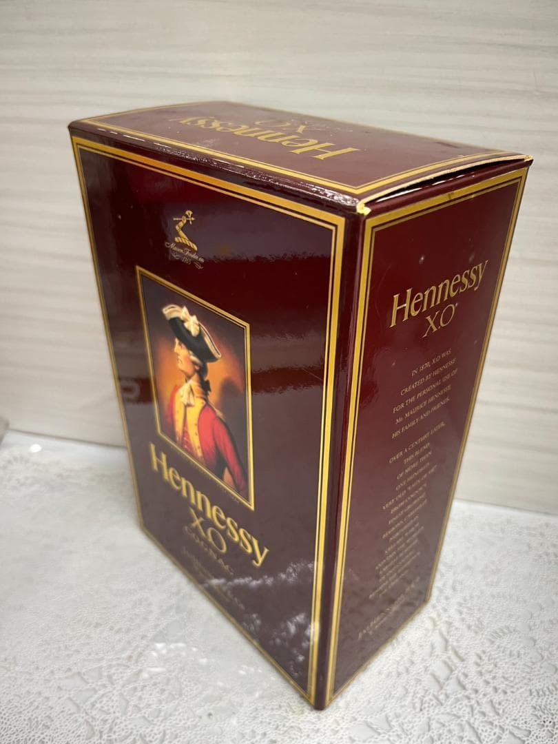 ★古酒★ヘネシー　ＸＯ　コニャック　700ｍｌ　未開封　未開栓　金キャップ