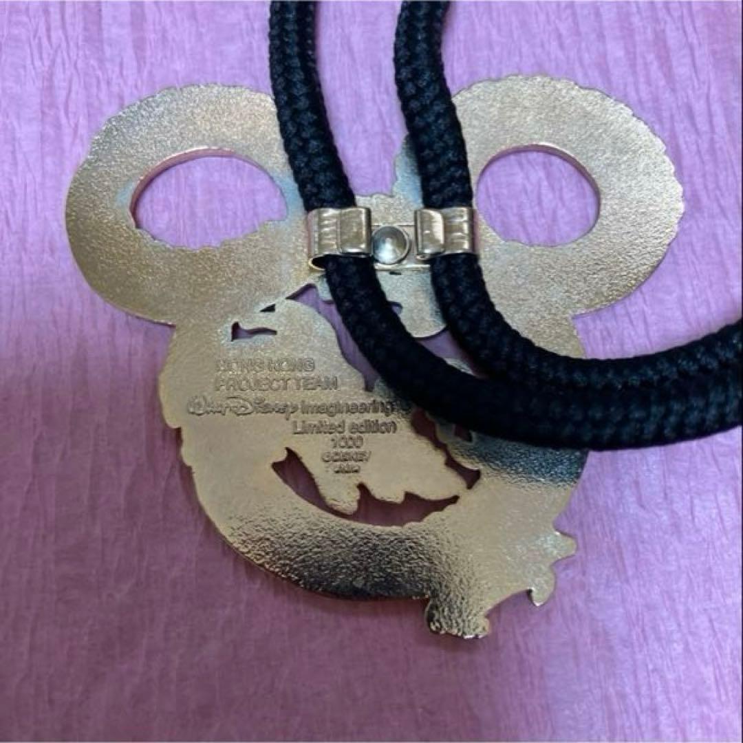 レア　ディズニー　WDI ドラゴン　キャスト　ピン　ランヤード　ストラップ　赤