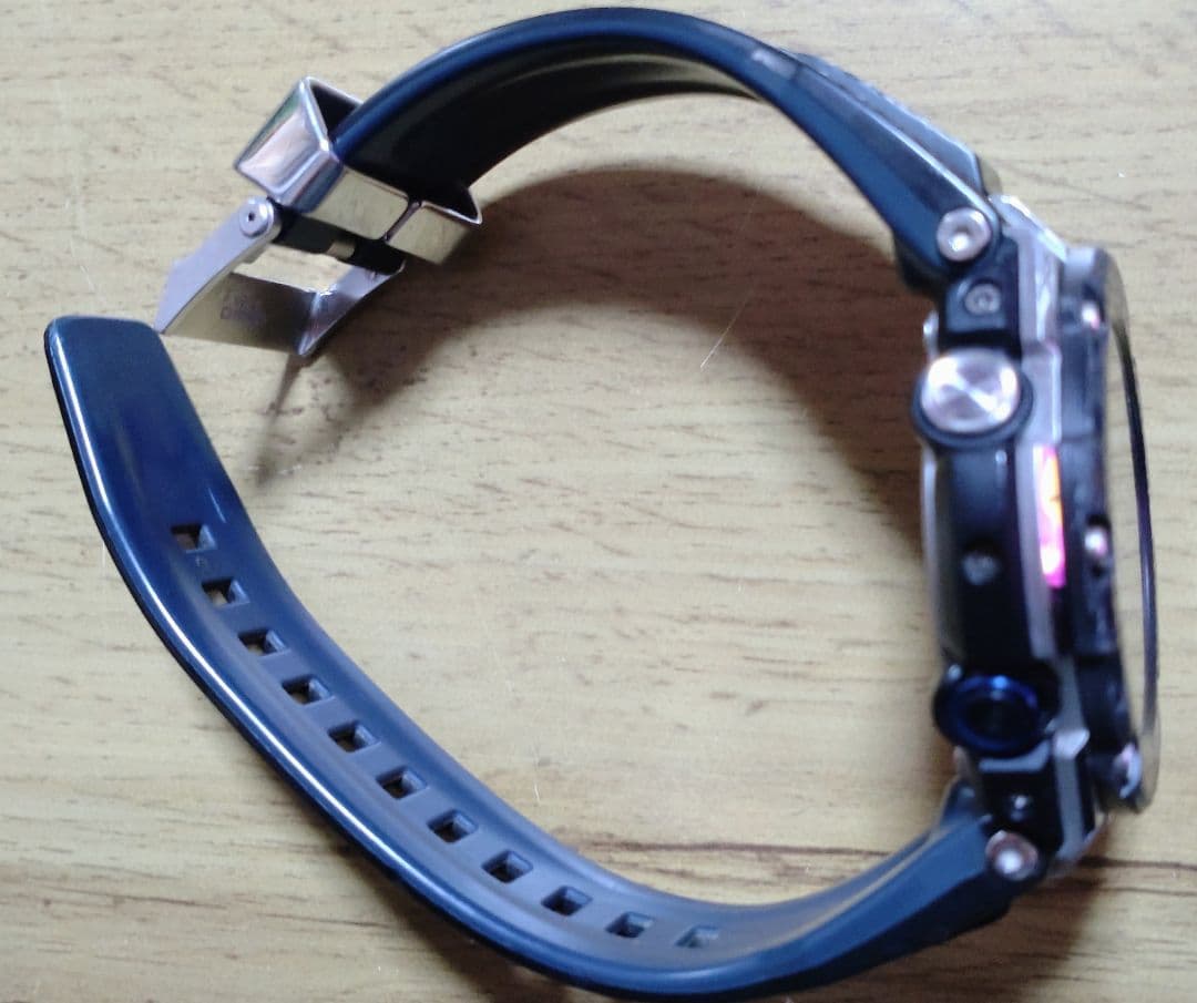 ☆良品 G-SHOCK G-STEEL GST-B100XA-1AJF ☆