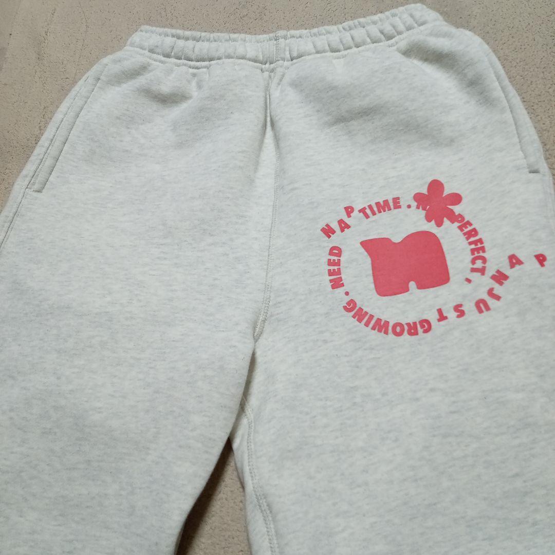 akiページ　naptime. Nissy 西島隆弘　オートミール　パンツ