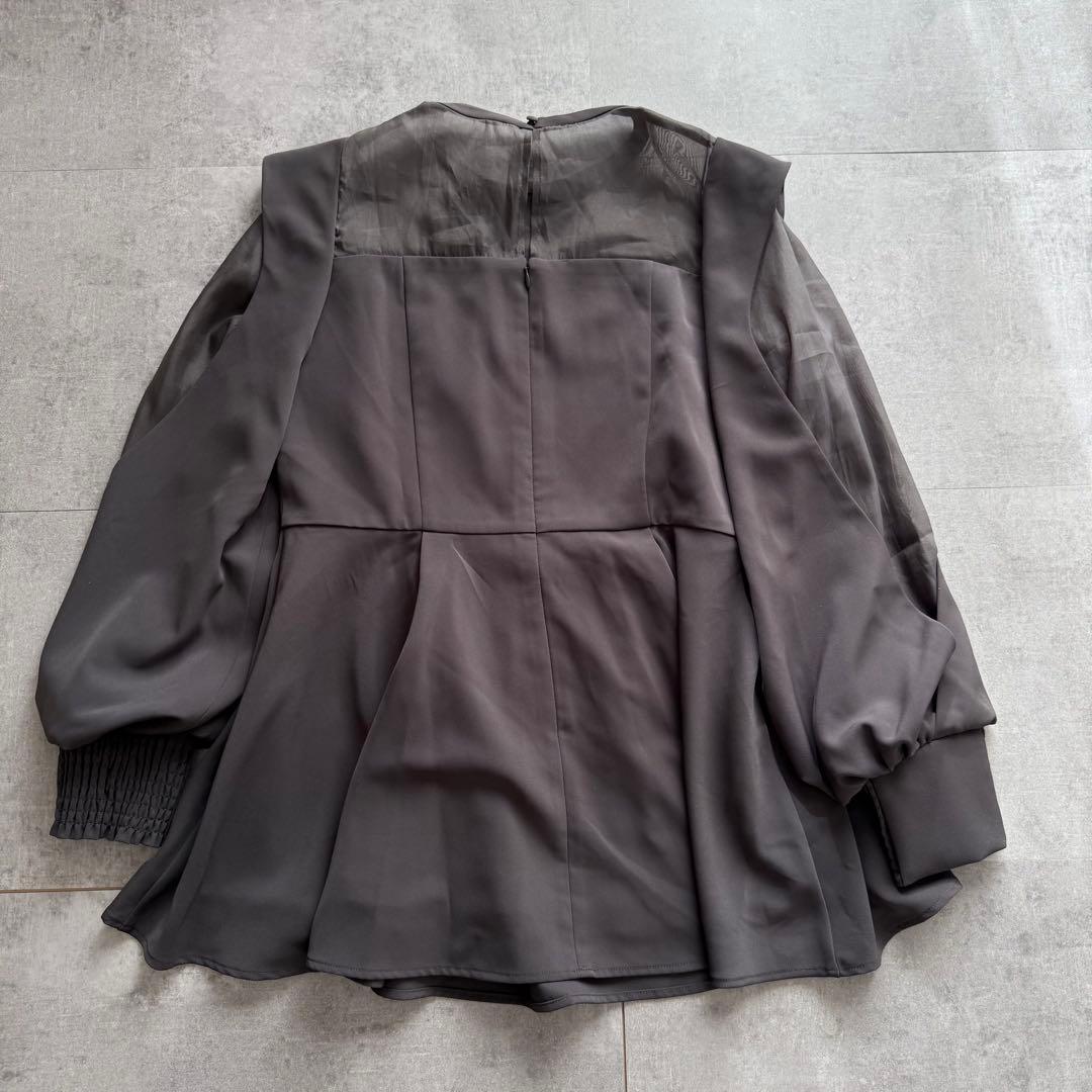 ルイルエ セットアップ スリットスリーブペプラムトップス＆ テーパードパンツ L