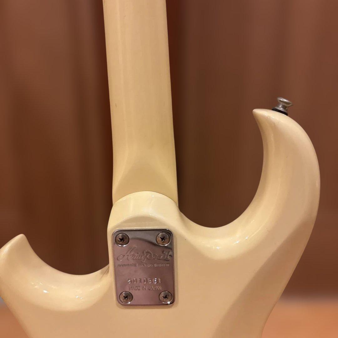 【Kenさん専用】Aria Pro II RS Wildcat アーム付 新品弦