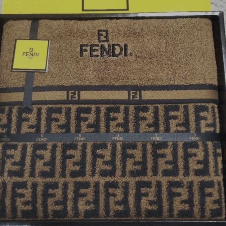 【未使用品】FENDI フェンディ バスタオル ズッカ 希少 廃盤