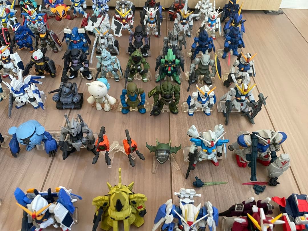 ガンダムコンバージ　約100 体　ジャンク　未開封あり
