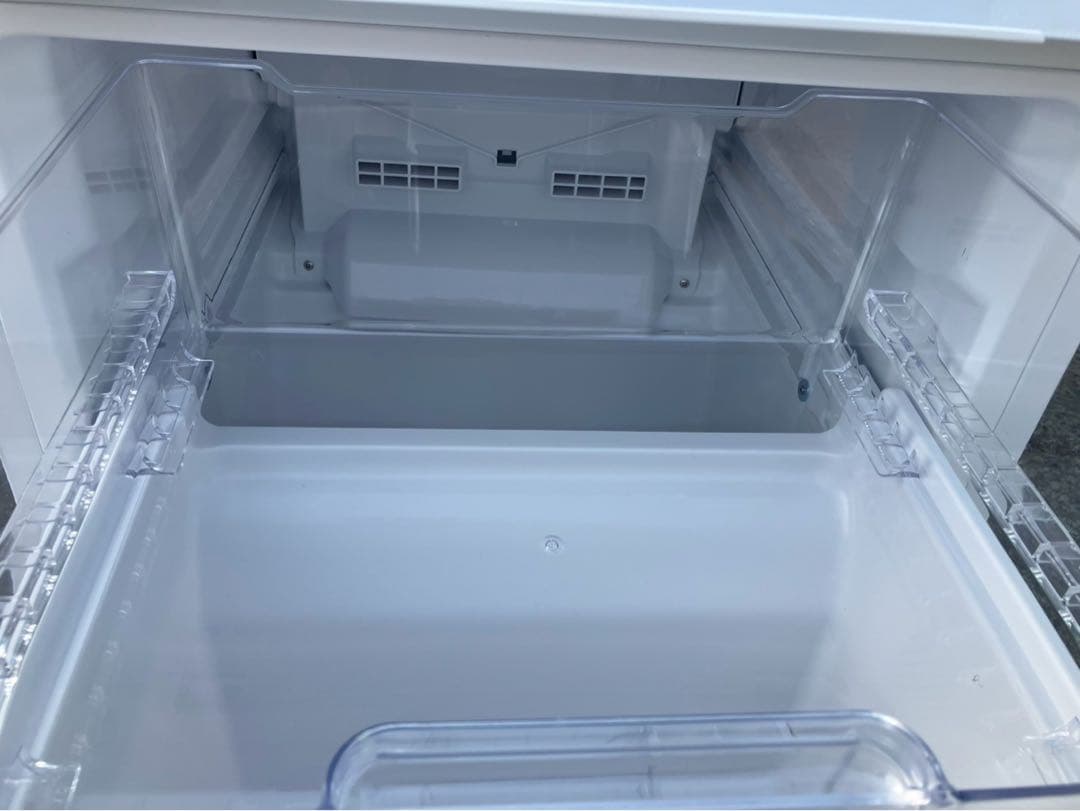 SHARP 冷蔵庫 ホワイト Plasmacluster 2023年製