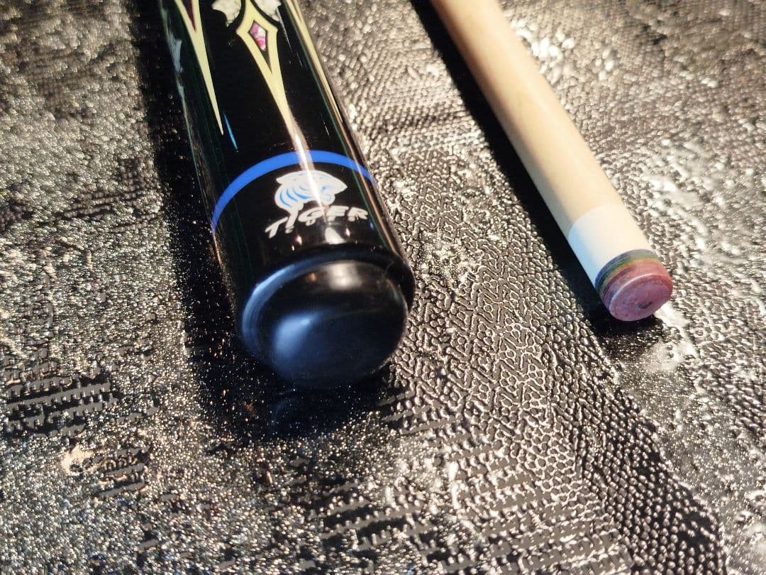 《新品》TIGER ビリヤードキュー