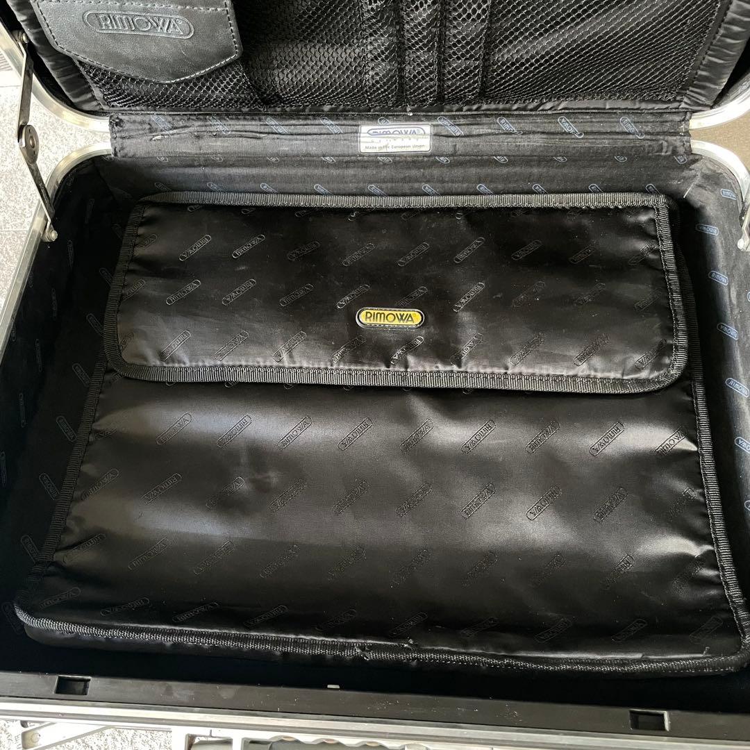 RIMOWA リモワ　アタッシュケース　ランボ　ブラック　黒　ビジネス　旅行